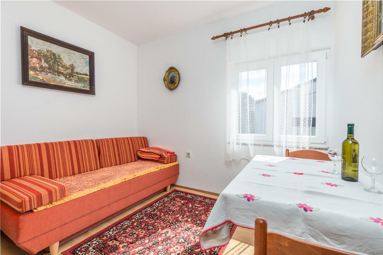 Apartmani Strott Pinezići المظهر الخارجي الصورة